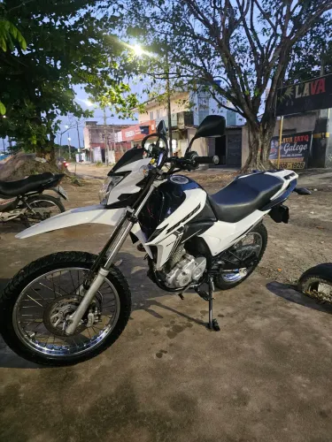 Bros 2022 muito nova
