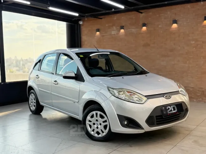 Ford Fiesta 1.6 16V Flex Mec. 5P 2014