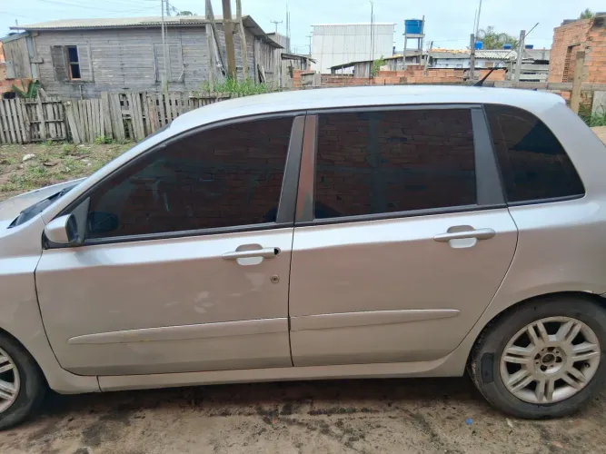 Fiat Stilo 1.8/ 1.8 Connect Flex 8V 5P 2007