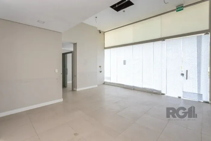 Ponto Comercial/Loja para Aluguel no bairro Praia de Belas com 87 m² disponíveis