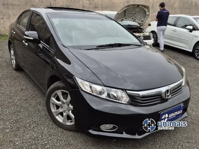 Honda Civic Sedan EXS 1.8/1.8 Flex 16V Aut. 4P 2012
