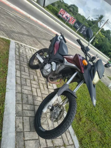 XRE 300 