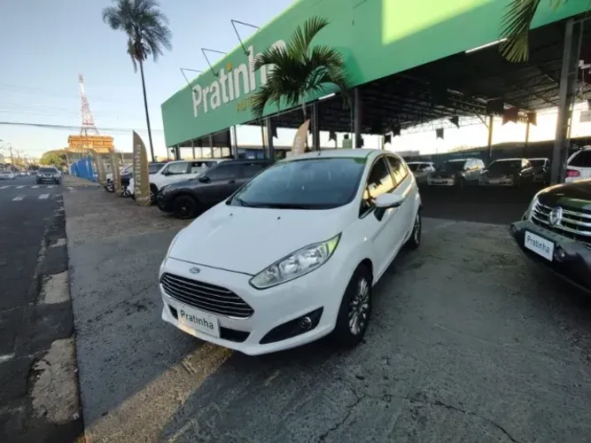 Ford Fiesta Tit.plus 1.0 12V Ecoboost Aut. 5P 2017