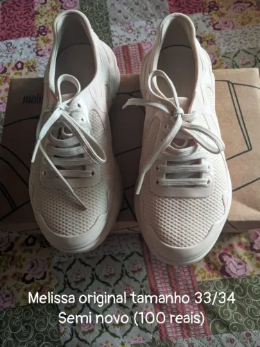 Melissa original tamanho 33/34 muito conservada