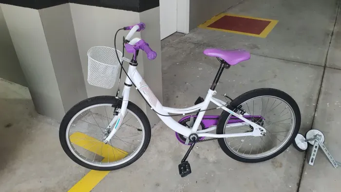Bicicleta infantil Caloi Ceci Aro 20 leal e confiável!