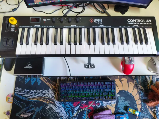 Teclado controlador 49 teclas(leia com ATENÇÃO)