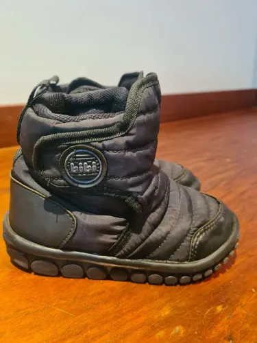 Bota preta Bibi original