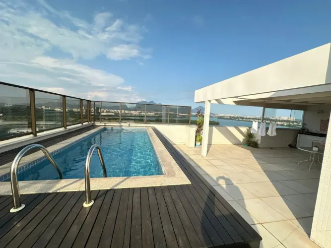 LINDA COBERTURA BARRA DA TIJUCA CONDOMINIO ILHA PURA
