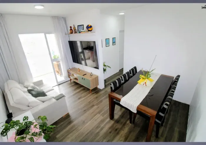 Apartamento para alugar com 2 quartos no Jardim Oriente em São José dos Campos/SP.