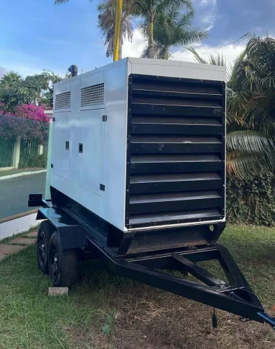 Reboque para gerador