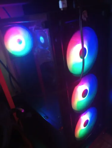 Pc básico pra trocar ou vender