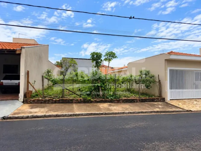 Lote à venda no Parque Fehr - São Carlos/SP