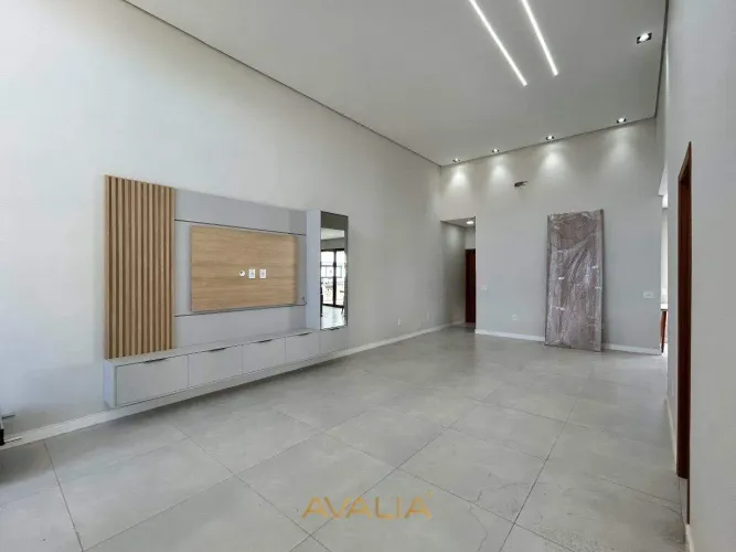 Casa Disponível Para Locação 3 Quartos 3 Suites - Condominio Di Roma
