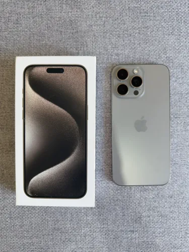 iPhone 15 pro max 