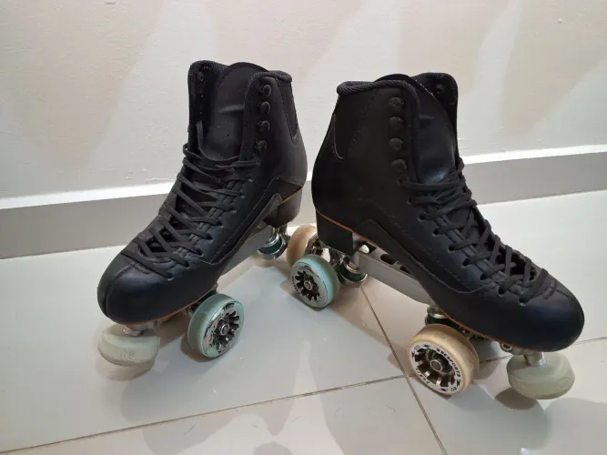 Patins Rye Adventure n° 38 + jogo rodas Taxart