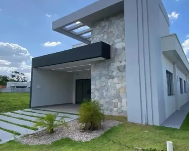 Casa de Condomínio com 3 Quartos à venda, 165m² - Bela Vista