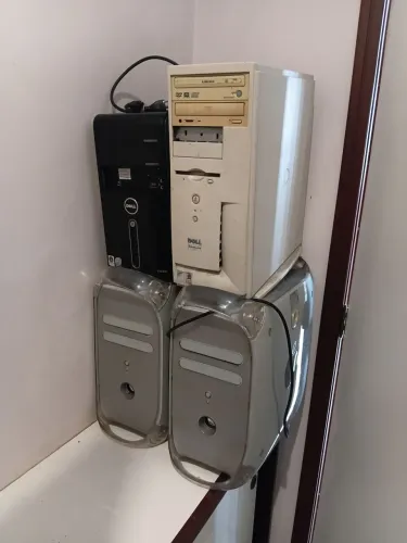 4 Computadores Apple,  Dell,  troco