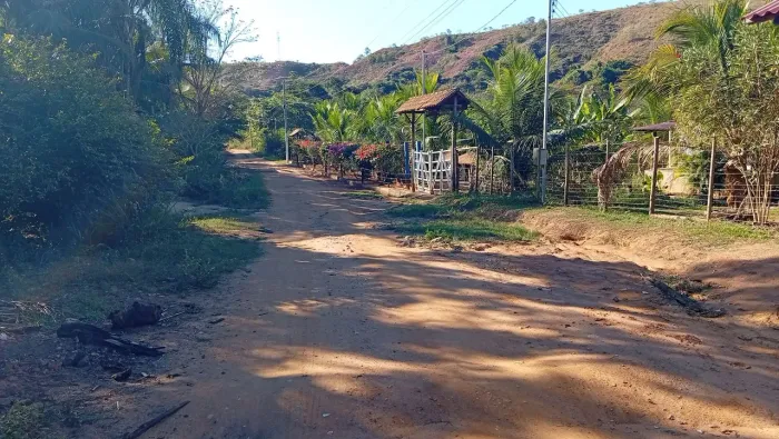 Chácara 6800metros a 20minutos de governador Valadares mg