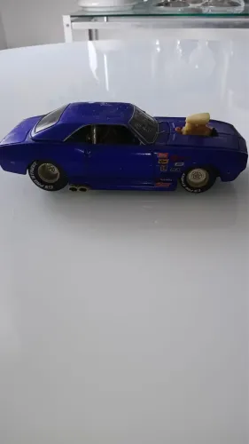 Camaro Maisto escala 1/24