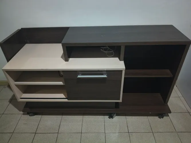 Vendo Rack para sala