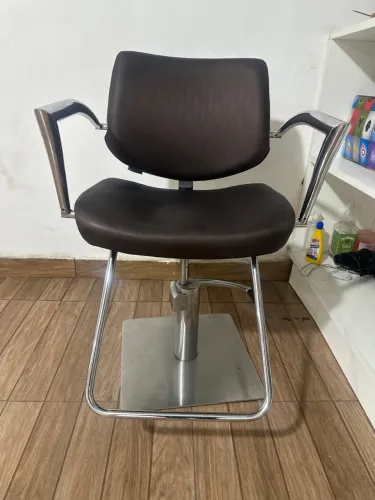 Vendo cadeira de salão