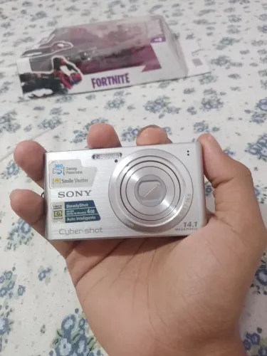 Sony Cyber-shot DSC-W610 em ótimo estado (mais informações na descrição)