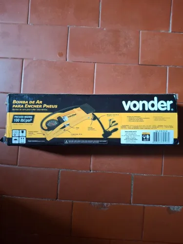 Oportunidade! Kit emergência para bicicleta. Bomba de ar de encher pneus, selim GTS e kit.
