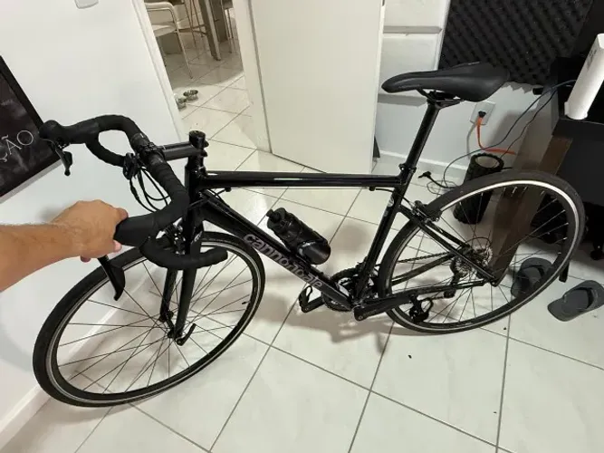 Bicicleta Cannondale Caad Optimo 3 aro 700 54 18v Freio Caliper