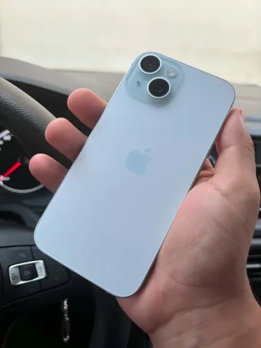 iPhone 15 128 azul  (estado de novo) 
