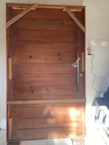 PORTA PIVOTANTE PINHO 210X120