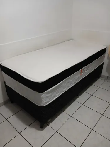 Cama Box