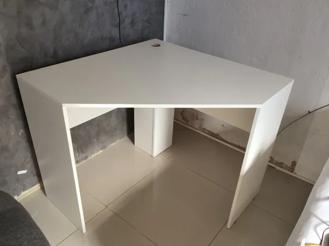 Escrivaninha de Canto Cubic Branco