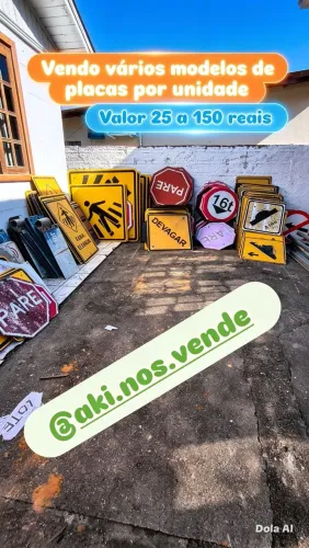 Vendo chapas de placa de trânsito 