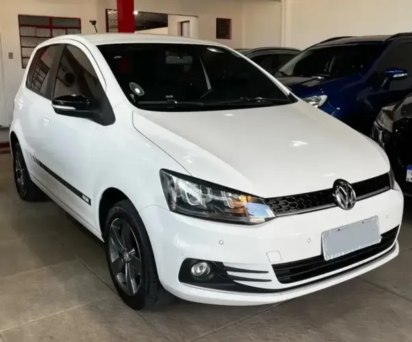 Volkswagen Fox RUN 1.6 Flex 8V 5P 2017