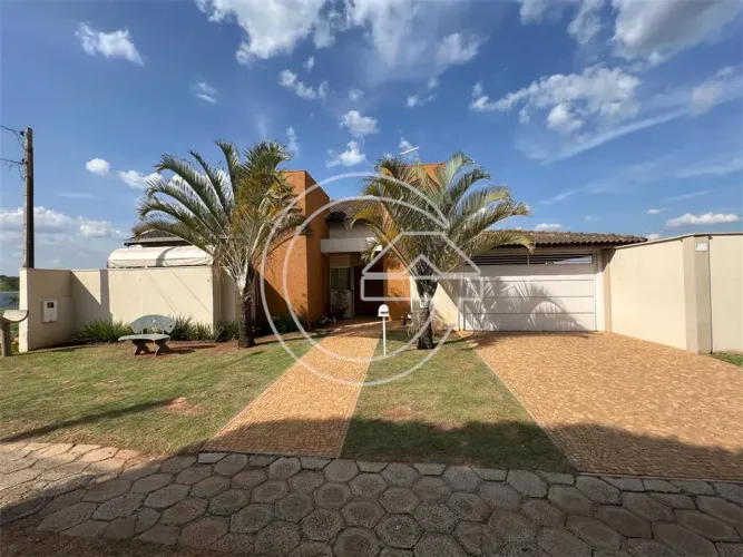 VENDE-SE Residência NO CAMPO BELO - MARÍLIA/SP