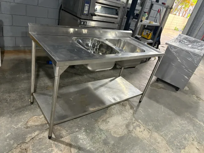 Pia Industrial Inox 2 Cubas 1,60x0,70 (Aceito Cartão) 