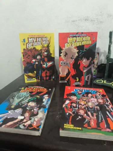 Mangá: My hero academia 1-4