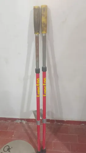 Pernas de Pau Kang Loc Reguláveis