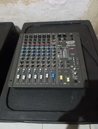 Mesa de som de 7 canais, marca Wattson semi-novissima
