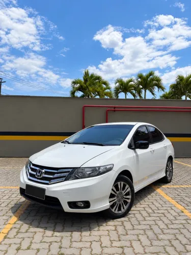 Honda City Sedan LX 1.5 Flex 16V 4P Aut. 2014