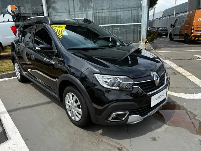 Renault Stepway Zen Flex 1.0 12V Mec. 2025