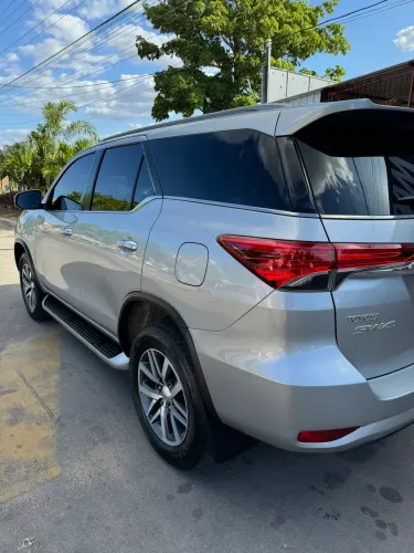 Toyota Hilux SW4 SRX 4X4 2.8 TDI 16V Dies. Aut. 2018
