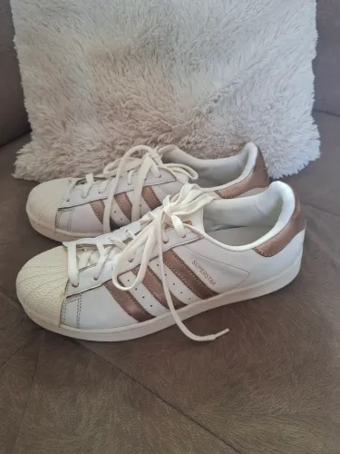 Tênis Adidas, 39