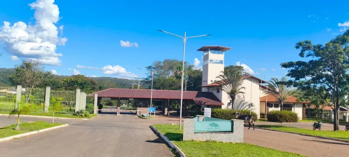CONDOMÍNIO ÁGUAS DA SERRA.