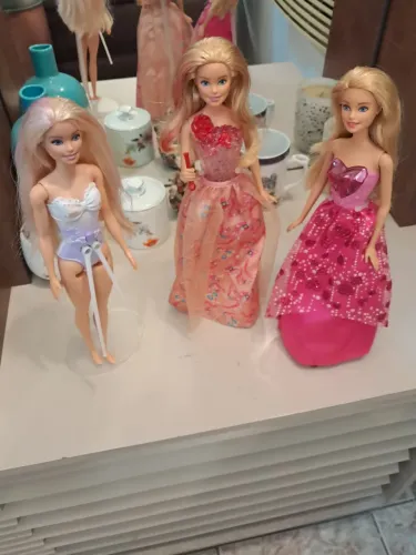 Trio barbies originais..