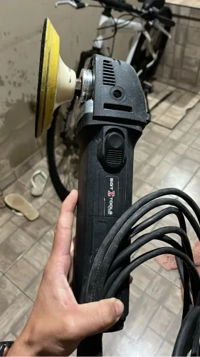 Vende-se politriz 110V