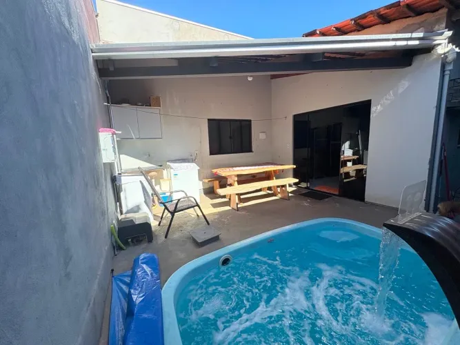     ? Casa Completa com Área de Lazer - Pronta para Mo