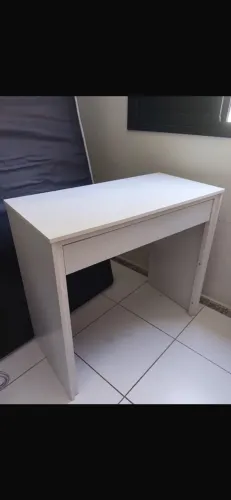 Mesa de estudo / penteadeira