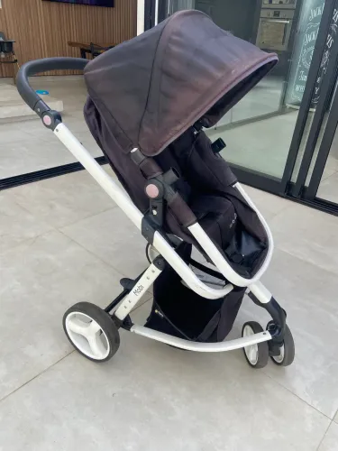Carrinho de bebê Safety 1st
