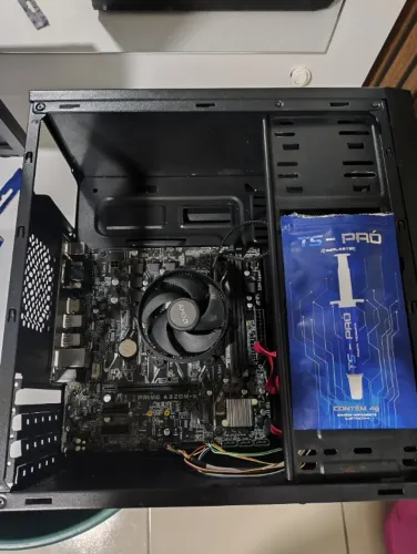 Kit Ryzen 3 PRO 4350G com Vega 8 + ASUS PRIME A320M-K/BR
